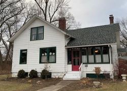 Short-sale in  CONNECTICUT AVE Enfield, CT 06082