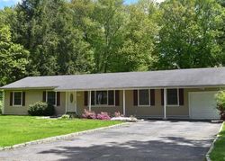 Short-sale Listing in STONECROP RD NORWALK, CT 06851