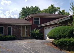 Short-sale in  N CARLYLE PL Arlington Heights, IL 60004