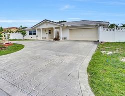 Short-sale in  SE 14TH AVE Deerfield Beach, FL 33441