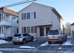 Short-sale in  DORA ST Providence, RI 02909