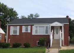 Short-sale in  MINEOLA RD College Park, MD 20740