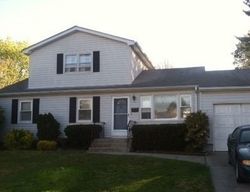 Short-sale Listing in WHEELER CT DEER PARK, NY 11729