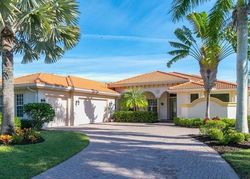 Short-sale Listing in CYPRESS MARSH DR FORT MYERS, FL 33905