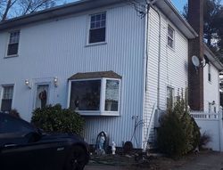 Short-sale in  MAPLE ST Farmingdale, NY 11735