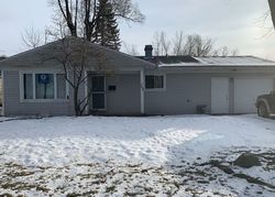 Short-sale in  ROBIN RD Carpentersville, IL 60110