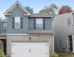 Short-sale Listing in CAPELLA CIR SW ATLANTA, GA 30331