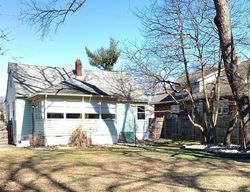 Short-sale in  SHERWOOD AVE Gloucester City, NJ 08030