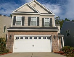 Short-sale in  LONGFORD DR Summerville, SC 29483