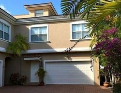 Short-sale in  SE 9TH ST Fort Lauderdale, FL 33316