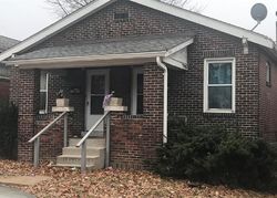 Short-sale in  ELLENWOOD AVE Saint Louis, MO 63116