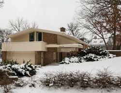 Short-sale Listing in WILSON LN HINSDALE, IL 60521