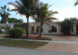  Sw 5th St, Hollywood FL