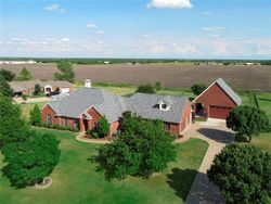 Short-sale in  E ALAMOSA DR Terrell, TX 75160