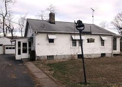 Short-sale in  MAPLE ST Crescent, PA 15046