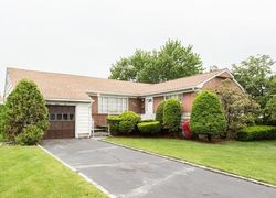 Sheriff-sale Listing in RUTGERS RD FRANKLIN SQUARE, NY 11010