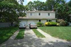 Sheriff-sale in  2ND PL Central Islip, NY 11722