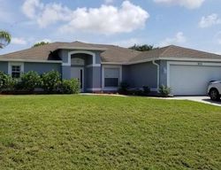 Short-sale Listing in NE 10TH LN CAPE CORAL, FL 33909