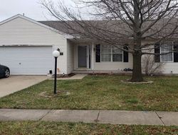 Short-sale Listing in WHITE PINE DR CHAMPAIGN, IL 61822