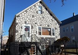 Short-sale Listing in S ARTESIAN AVE CHICAGO, IL 60632