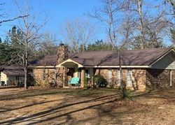 Short-sale in  EVANS RD Poplarville, MS 39470