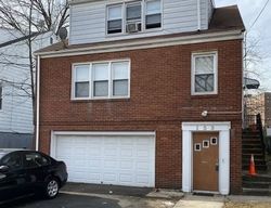 Short-sale in  TUXEDO PKWY Newark, NJ 07106