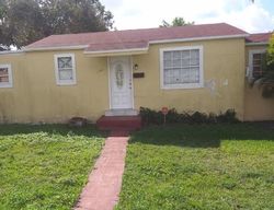 Short-sale Listing in NW 103RD ST MIAMI, FL 33147