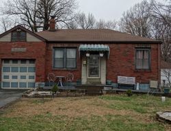 Short-sale Listing in GREENBROOK DR SAINT LOUIS, MO 63136