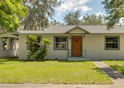 Short-sale in  S PALM AVE Howey In The Hills, FL 34737