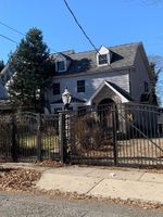 Short-sale in  SAINT AUSTINS PL Staten Island, NY 10310