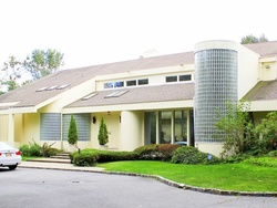 Sheriff-sale Listing in BACON RD OLD WESTBURY, NY 11568