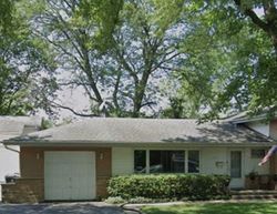 Short-sale in  FERNDALE RD Glenview, IL 60025