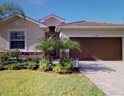 Short-sale in  HAMPTON BLVD Alva, FL 33920