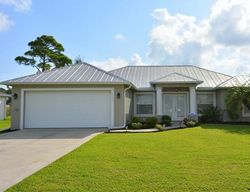 Short-sale in  SW HIBISCUS ST Port Saint Lucie, FL 34983