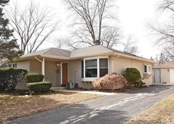 Short-sale Listing in JAY LN ROLLING MEADOWS, IL 60008