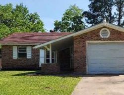 Short-sale in  W PARK DR Gautier, MS 39553