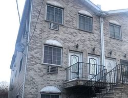 Short-sale in  E 224TH ST Bronx, NY 10466