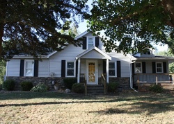 Short-sale in  NE 23RD AVE Des Moines, IA 50317