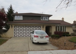 Short-sale in  CASHEW DR Orland Park, IL 60462