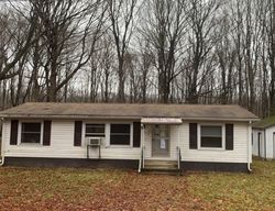 Short-sale in  ORIOLE LN Lake Ariel, PA 18436