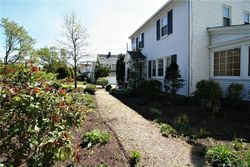 Short-sale Listing in MEADOWBROOK RD FAIRFIELD, CT 06824