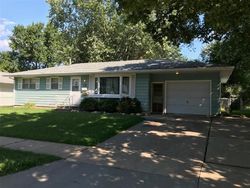 Short-sale Listing in MCGOWAN BLVD MARION, IA 52302