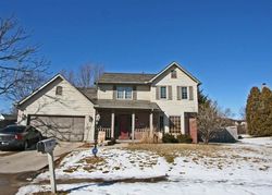 Short-sale in  N WILDLIFE DR Peoria, IL 61614