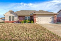 Short-sale in  E 34TH PL S Broken Arrow, OK 74014