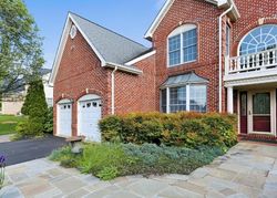 Short-sale Listing in FOX VALLEY TER ROCKVILLE, MD 20853