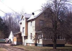 Short-sale Listing in N MAIN ST NILES, OH 44446