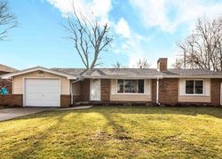 Short-sale in  W BAYWOOD AVE Peoria, IL 61614