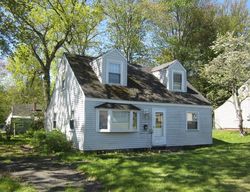 Short-sale Listing in HELEN DR NEW BRITAIN, CT 06053