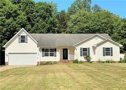 Short-sale in  KENDRA DR Mooresville, NC 28117