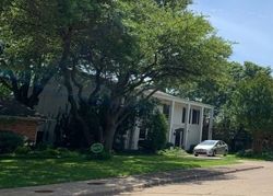  Roundrock Rd, Dallas TX